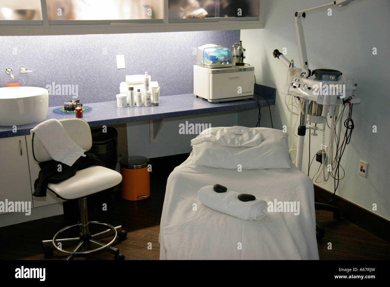 Salon spa facemaker Banque de photographies et d’images à haute