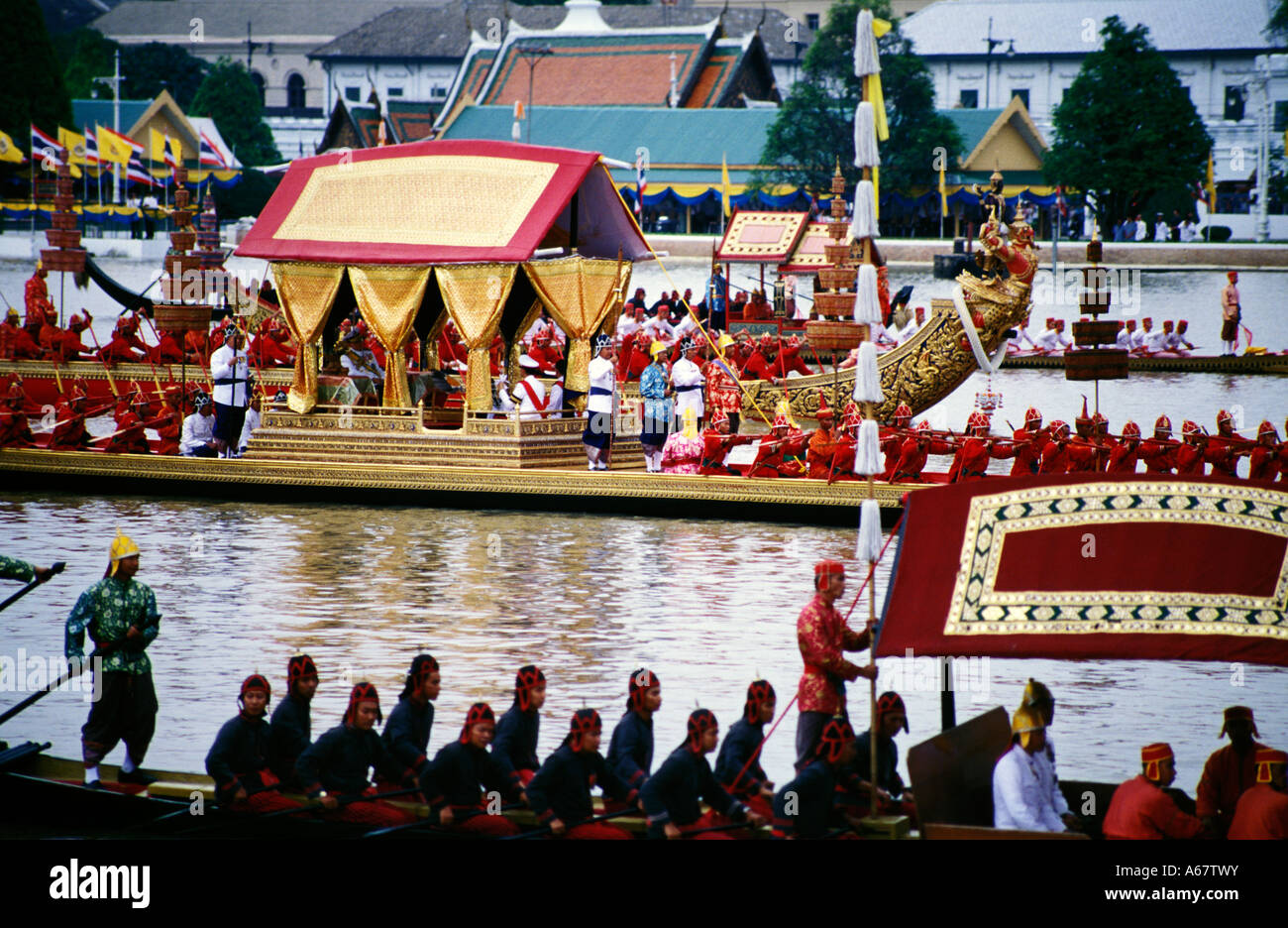 Barge royale procession, Chao Phrya river, Bangkok, Thaïlande Banque D'Images