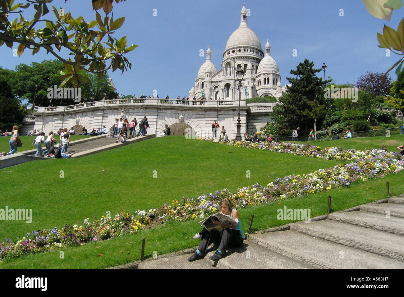 Sacré Coeur et Jardins de Paris France Banque D'Images