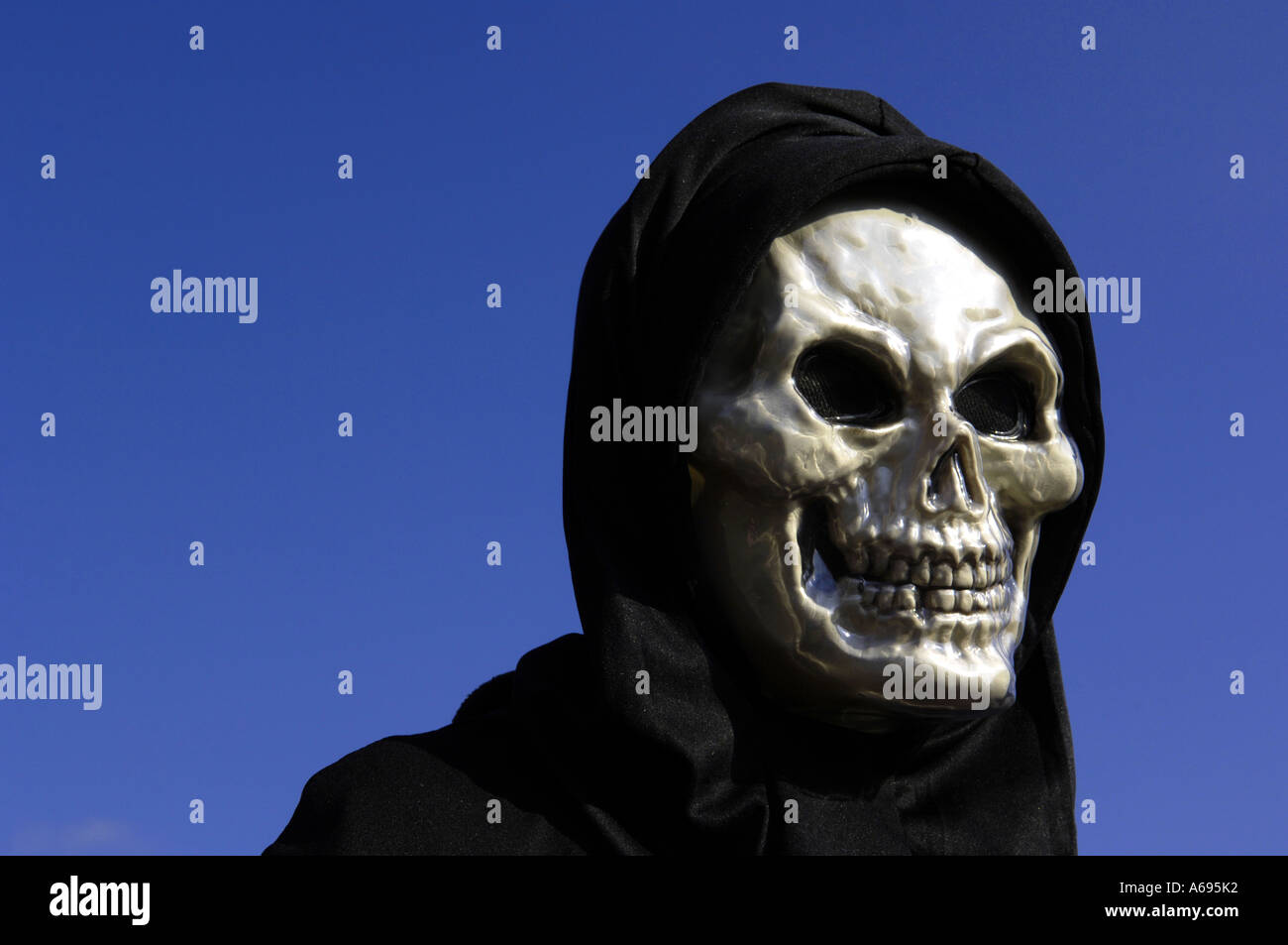 Grim Reaper And Child Banque du0027image et photos - Alamy