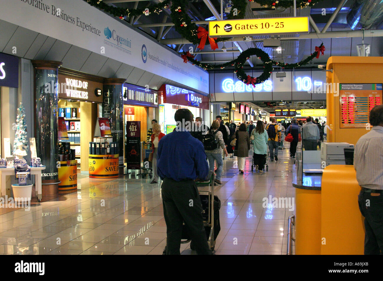 Heathrow Airport Terminal 4 London UK Banque D'Images