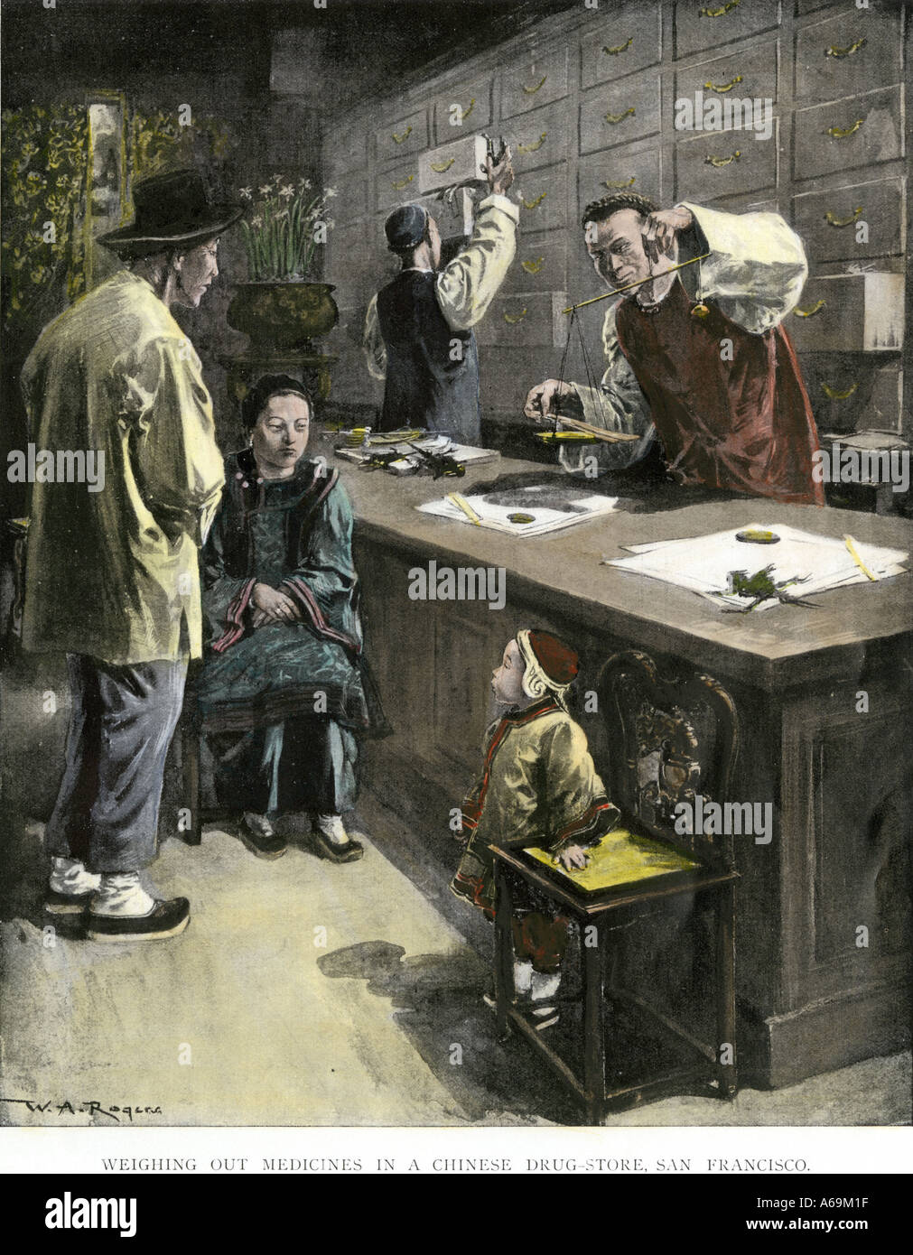 Pharmacien Américain chinois médicaments pesage dans une pharmacie Chinatown San Francisco California 1890. La main, d'une illustration de demi-teinte Banque D'Images