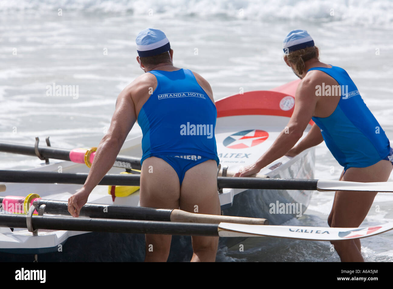 L'équipage Surfboat - Sydney, New South Wales, Australia Banque D'Images
