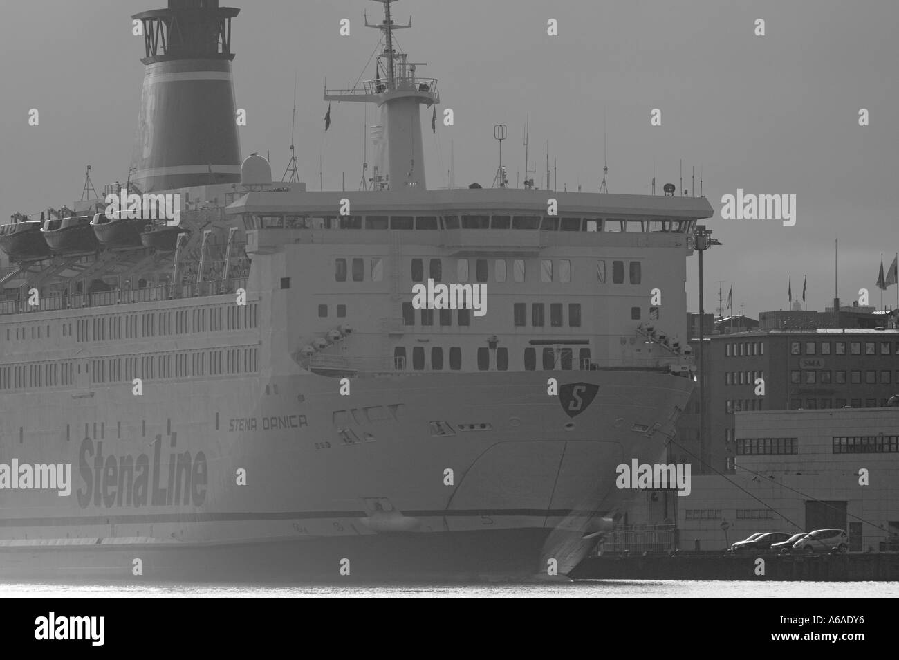 Stena Line ferry dans le port de Göteborg, Suède Banque D'Images