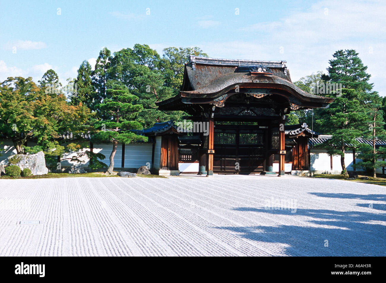 Temple Ninnaji, Kyoto, Japon, Asie Banque D'Images