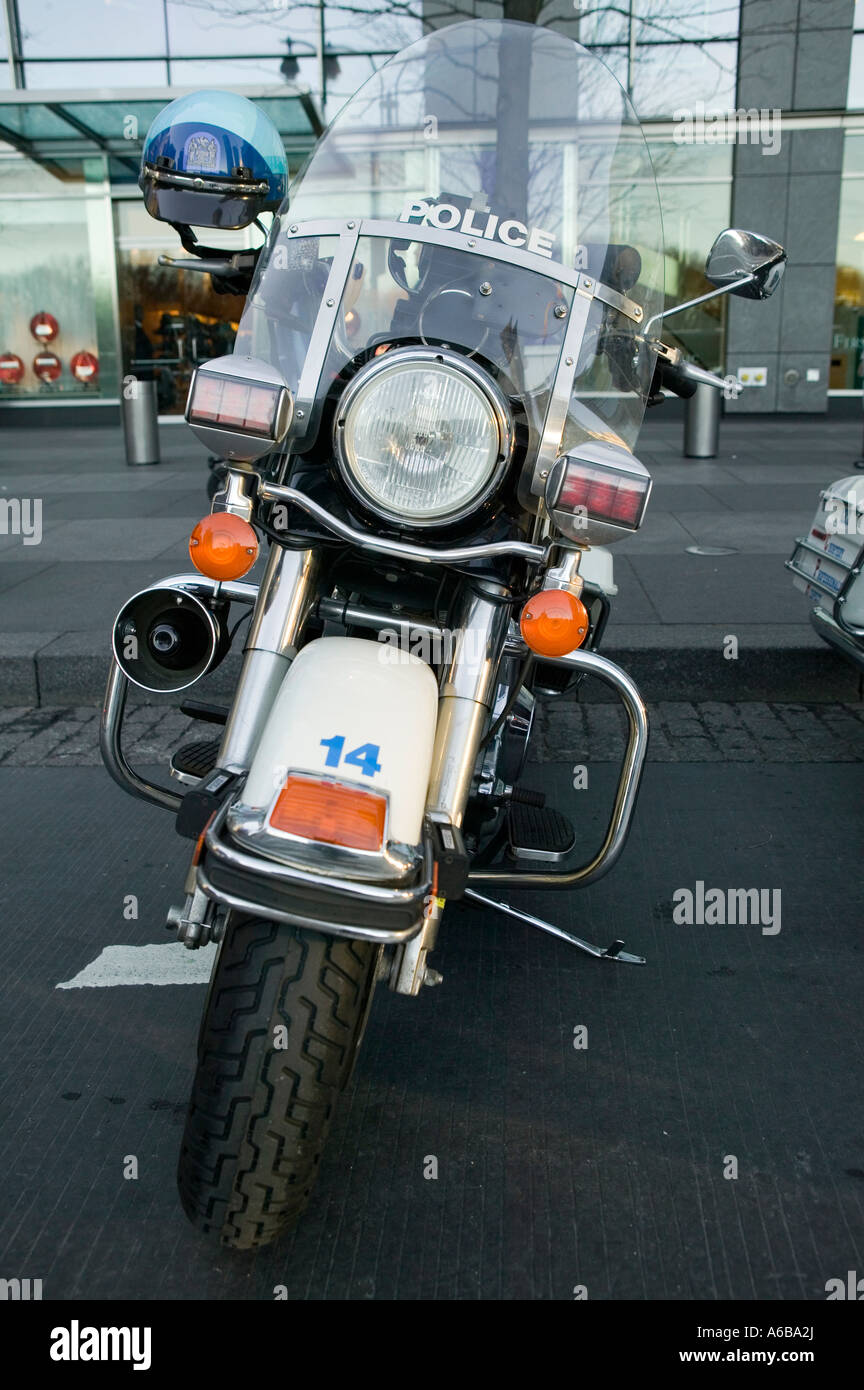 Harley davidson police bikes Banque de photographies et d’images à ...