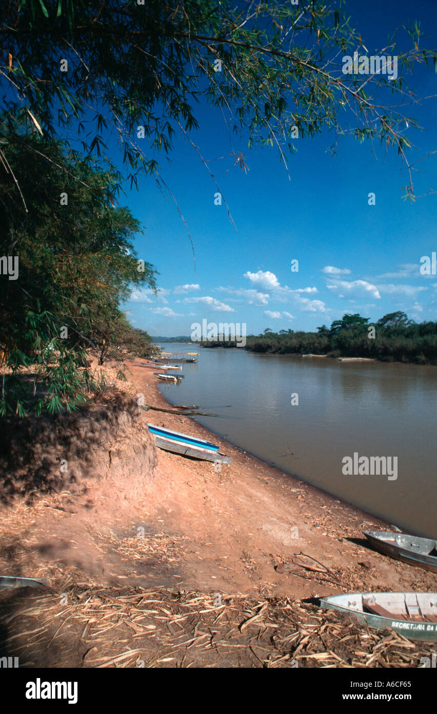Rivière Araguaia Luis Alvez Araguaia au Brésil Banque D'Images