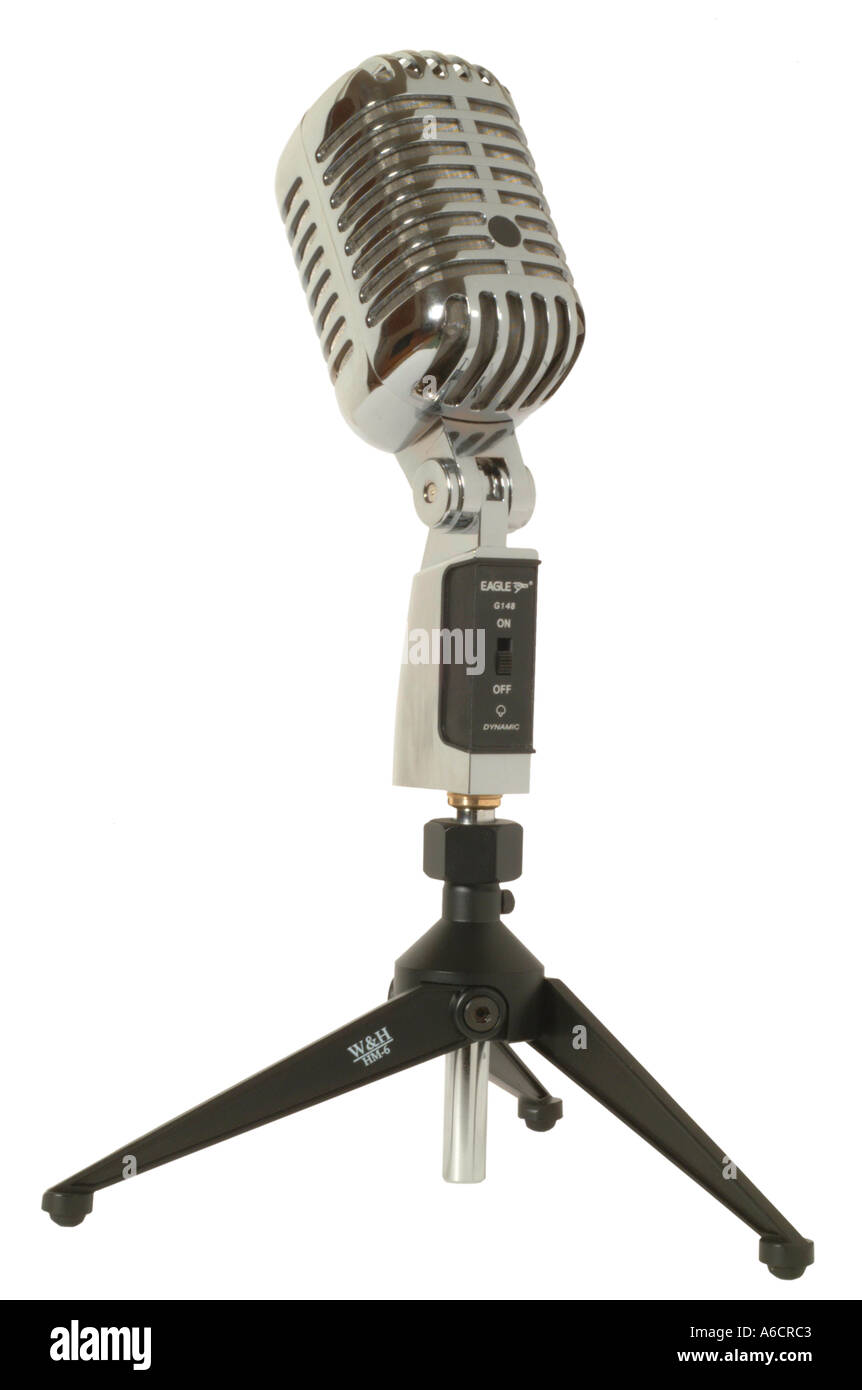 Microphone dynamique classique studio eagle découpe découper fond blanc décrochage knockout Banque D'Images