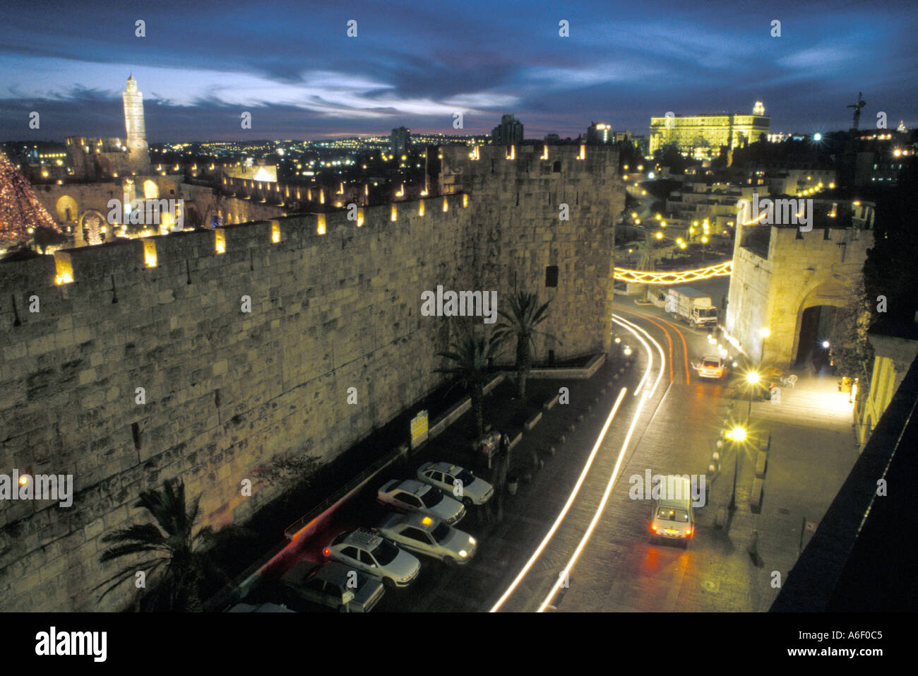 Vue nocturne sur Jérusalem Citadelle, Tour de David et de la porte de Jaffa, vieille ville, Jérusalem, Israël, Moyen Orient Banque D'Images