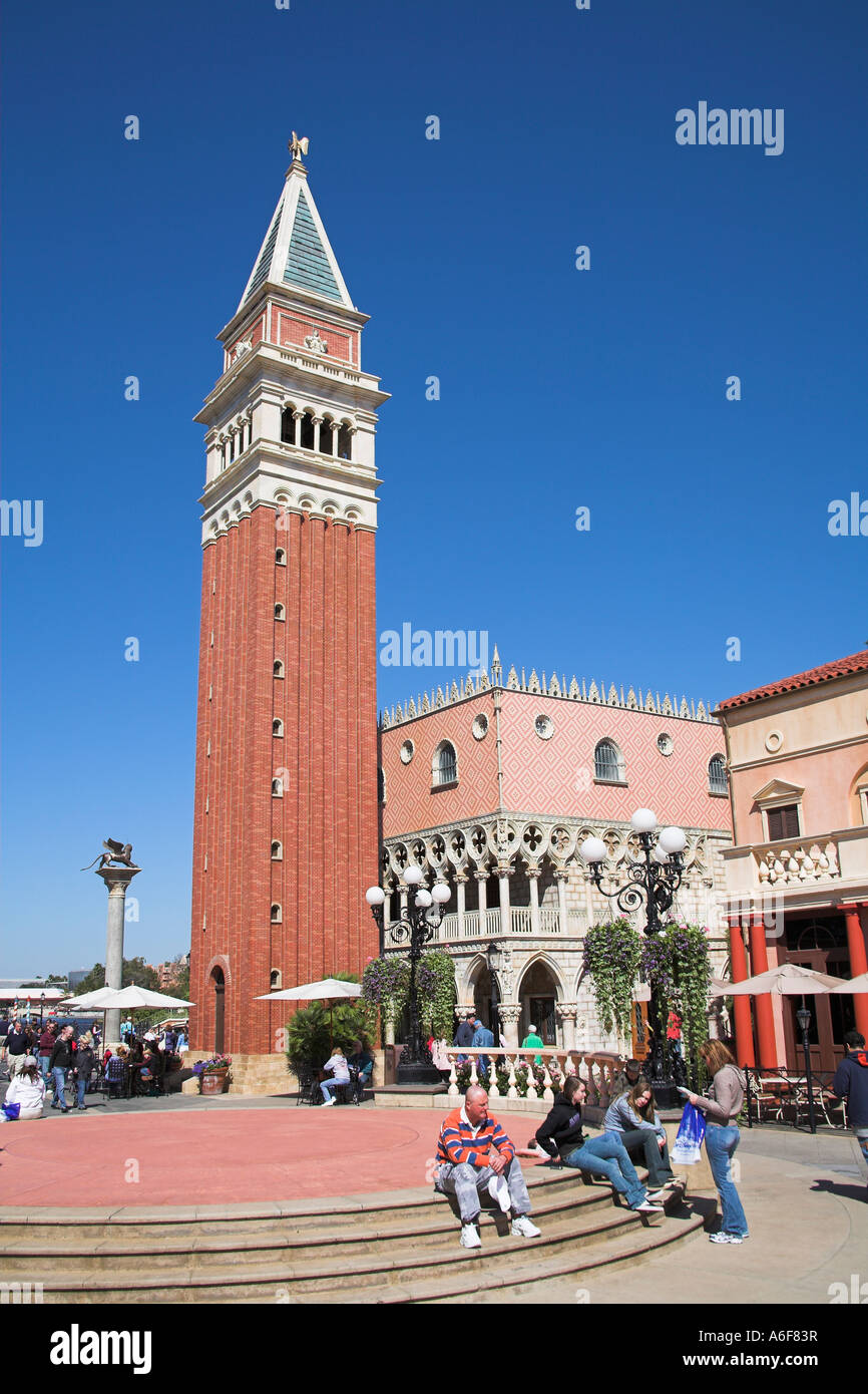 Le Campanile et le Palais des Doges, section italienne de l'Epcot Center, World Showcase, Disney World, Orlando, Floride, USA Banque D'Images