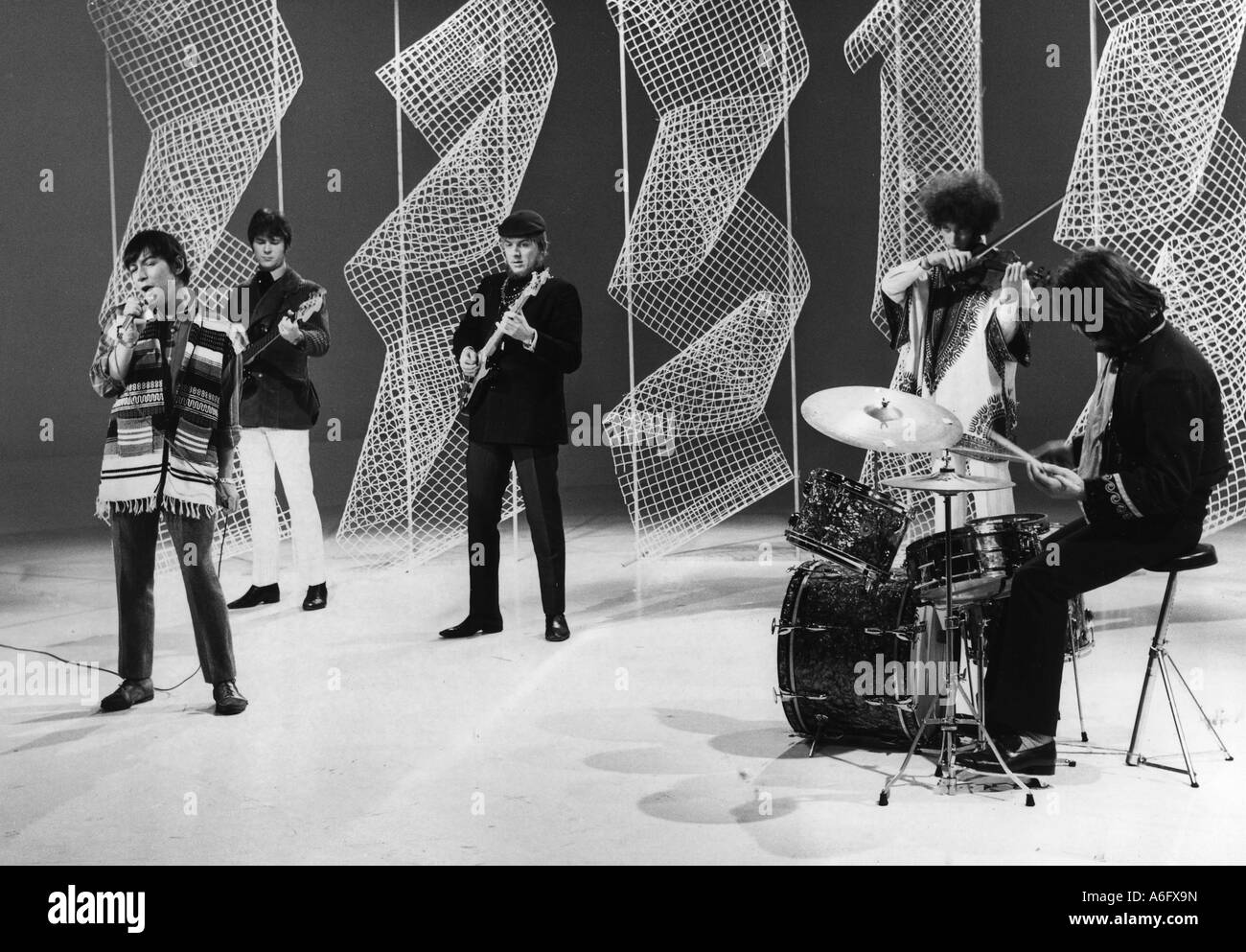 Animaux - groupe du Royaume-Uni en 1967 de gauche Eric Burdon, Vic Briggs, Johnny Weider, Danny et Mme McCullock-Finney Barry Jenkins Banque D'Images