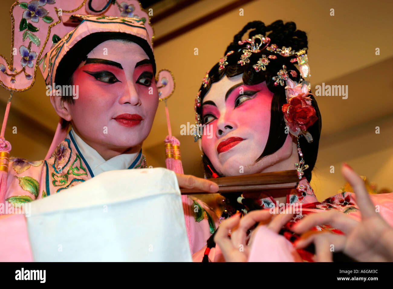Les artistes de l'opéra chinois Chinese Theatre Circle Singapore Banque D'Images