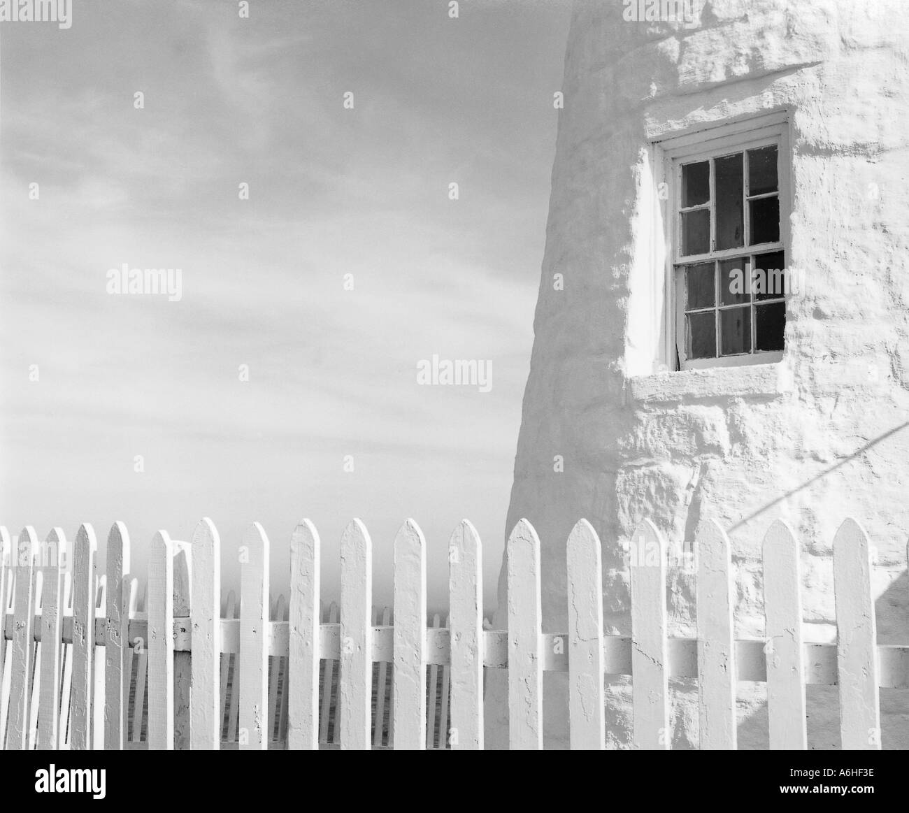 Maison Blanche et Picket Fence Banque D'Images