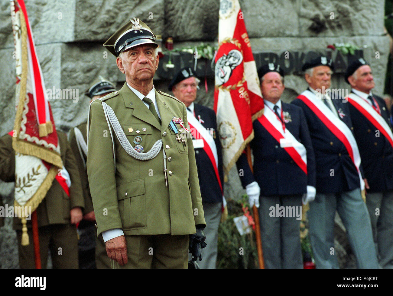 Les anciens combattants de l'Armée polonaise de l'intérieur au cours de la 60e anniversaire de l'Insurrection de Varsovie, Pologne Banque D'Images