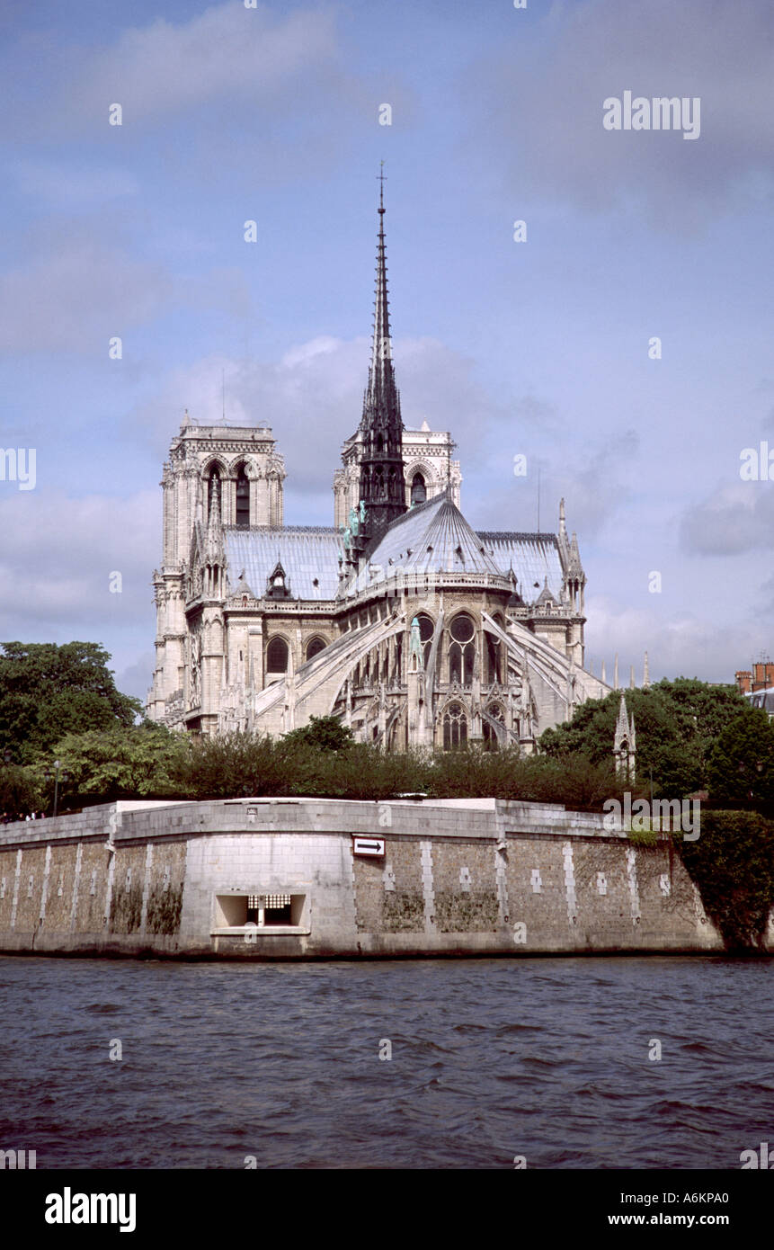 Notre Dame vue de la Seine aspect arrière Banque D'Images