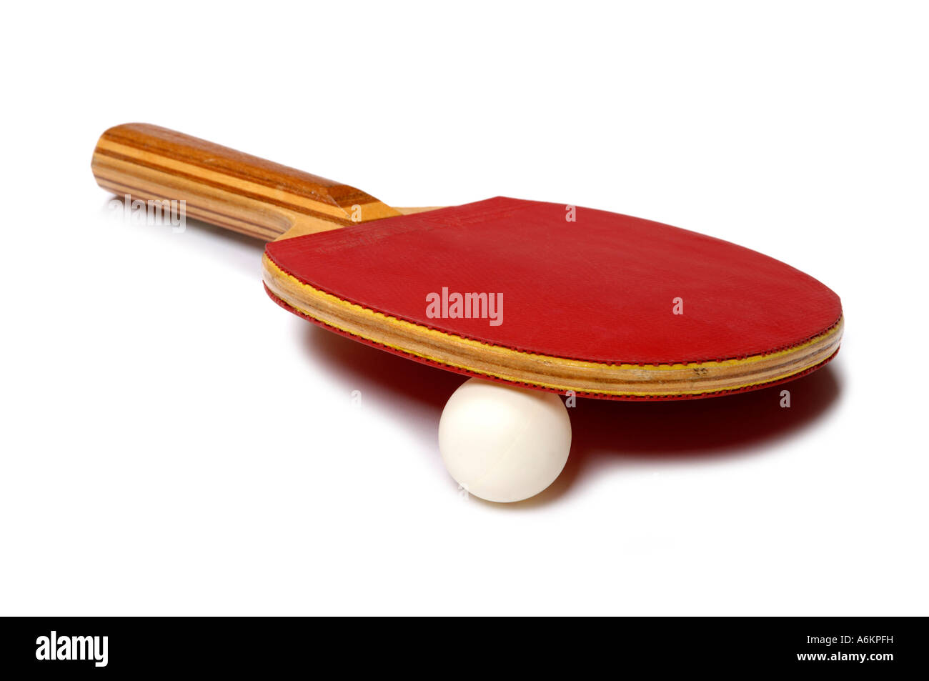 Tennis de table rouge bat and ball Banque D'Images