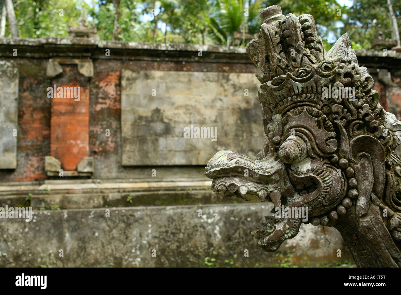 La sculpture sur pierre au temple de Pura Kehen, Bali, Indonésie Banque D'Images