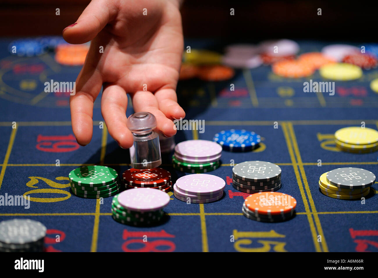Jeu de roulette casino mobile téléphone vente de pari Banque D'Images