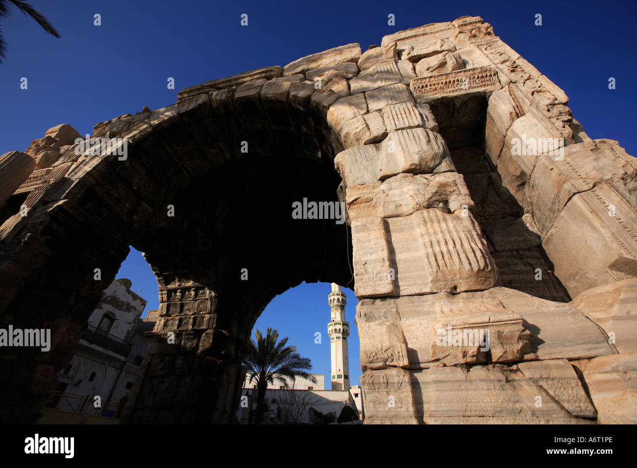 L'Arc de Marc Aurèle à Tripoli Libye les derniers restes de la ville romaine de Oea construit dans AD 163-164. Banque D'Images