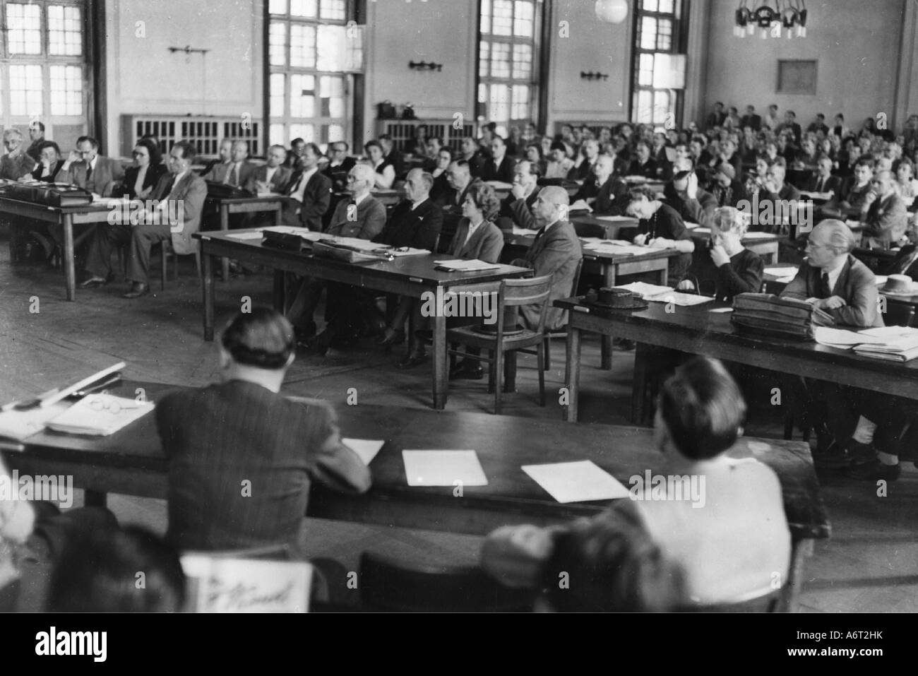 Événements, après la guerre, commerce, politique, parlement de la ville de Berlin, deuxième réunion, cafétéria universitaire, 8.9.1948, Banque D'Images