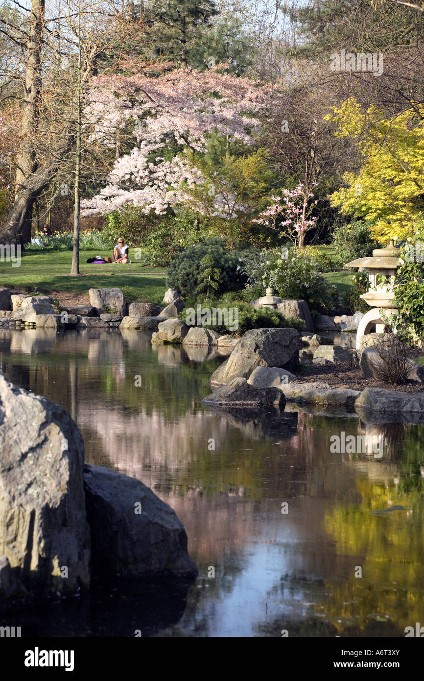 Jardin de Kyoto dans Holland Park. Kensington et Chelsea, Londres, Angleterre, Royaume-Uni Banque D'Images