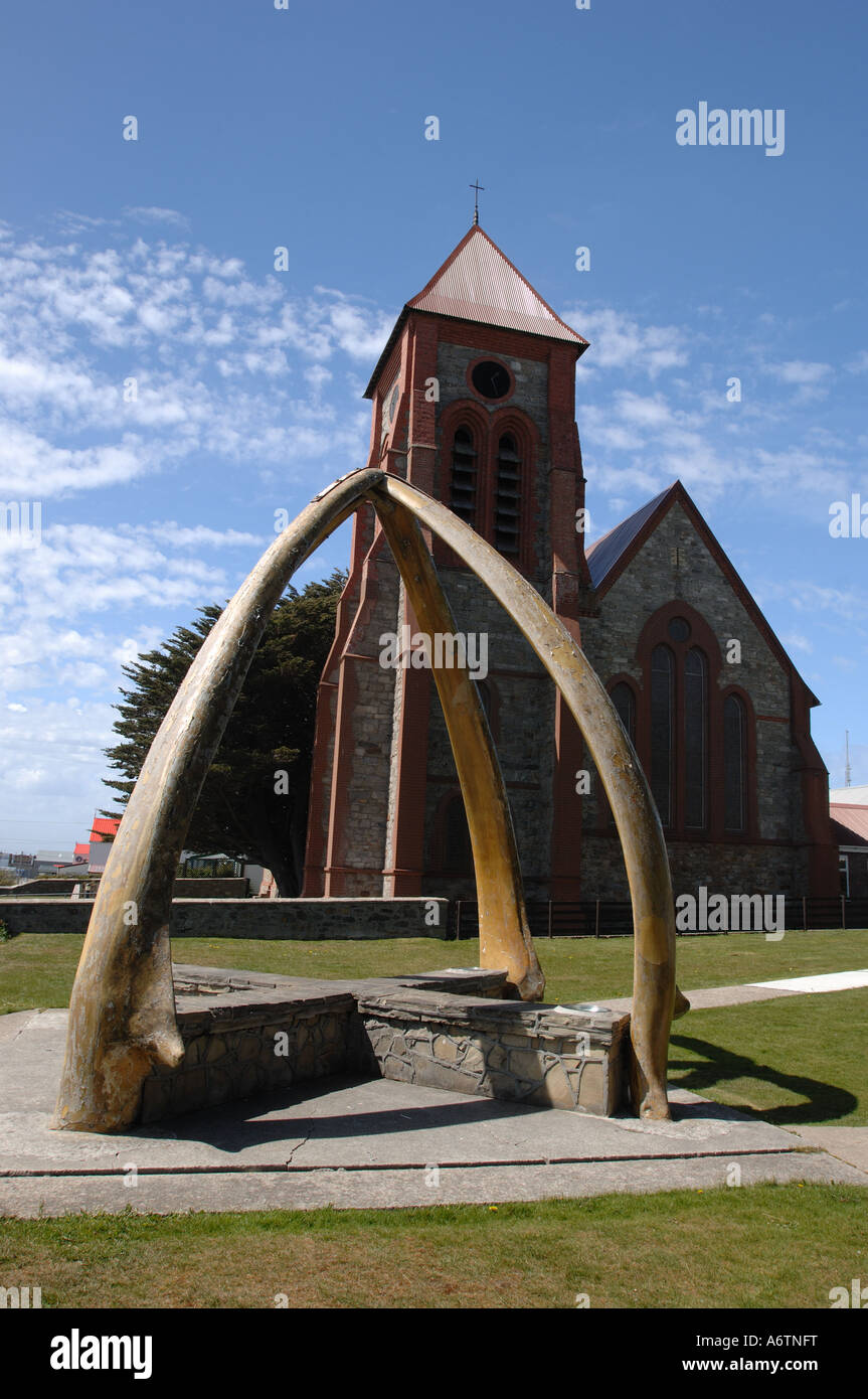 La Cathédrale Christ Church et whalebone arch, Stanley, capitale des îles Falkland Banque D'Images