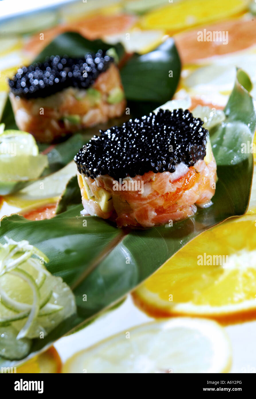 Tartare de saumon à la lime Banque D'Images