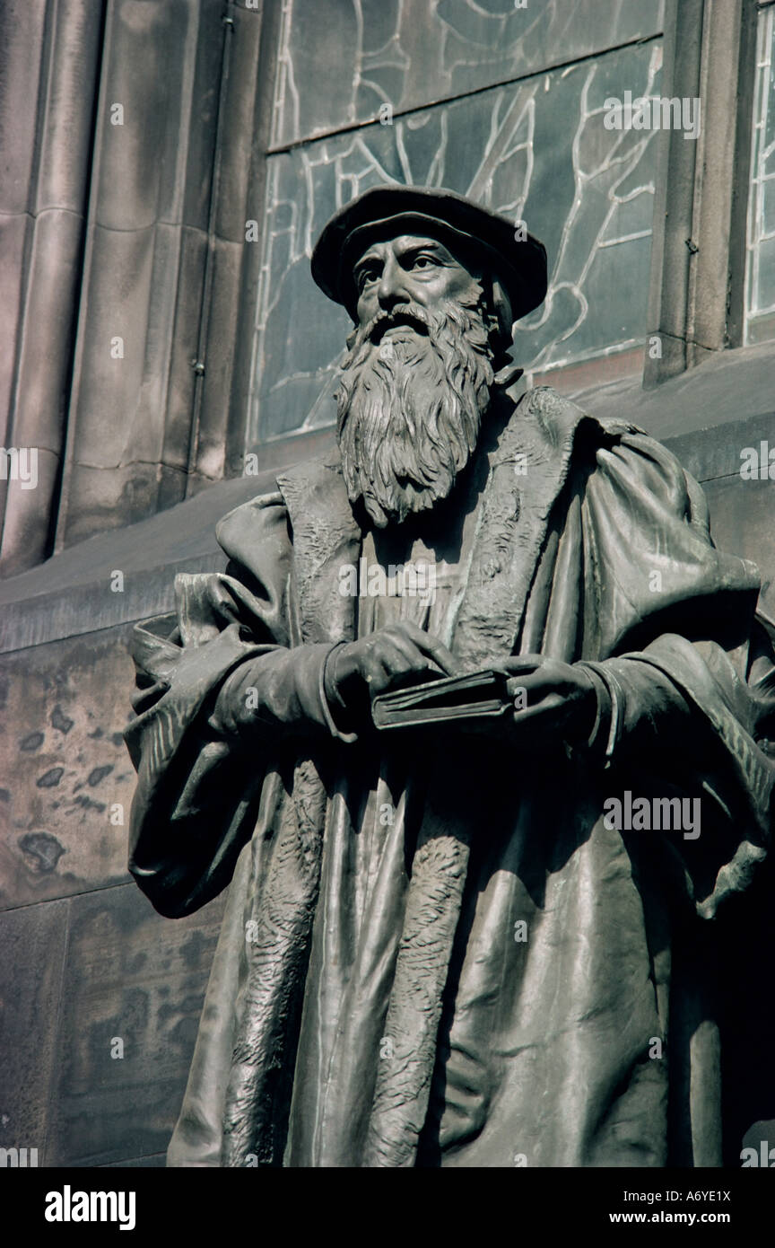 Statue de John Knox Lothian Ecosse Edimbourg Royaume-Uni Europe Banque D'Images