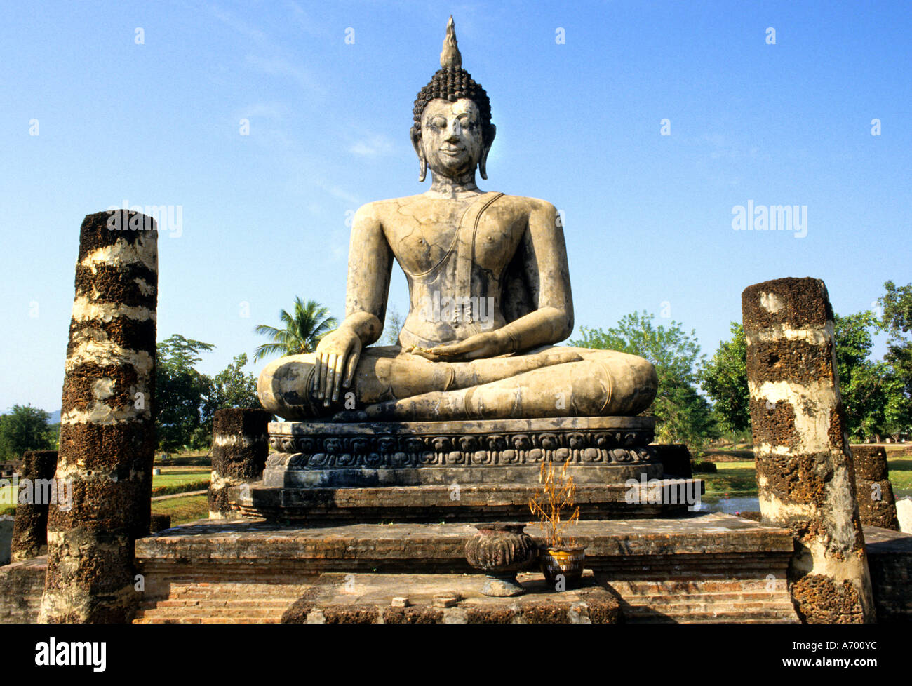 Thaïlande Kamphaeng Phet Wat Phra Sit Iriyabot post période classique de style Sukhothai Banque D'Images