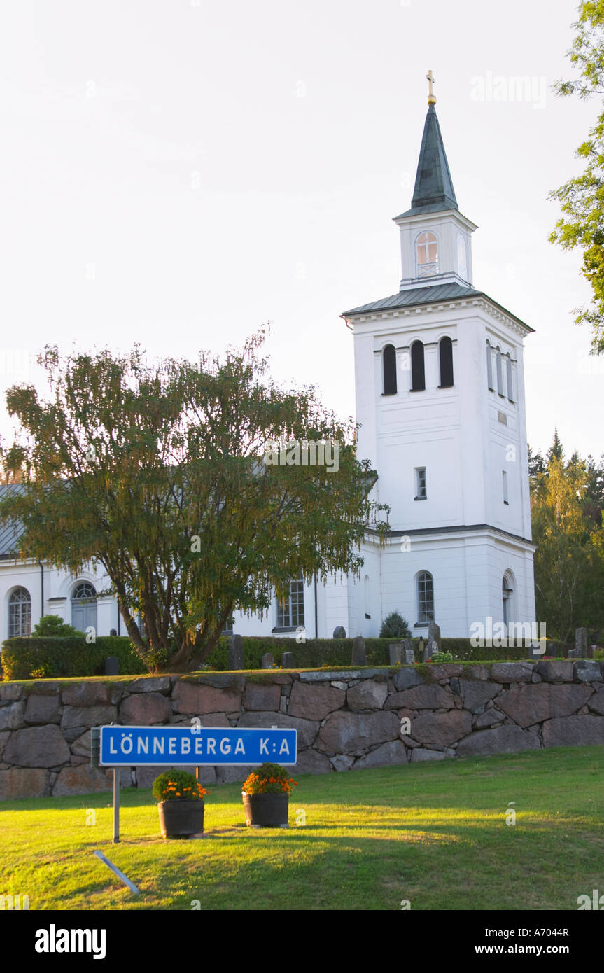 Lonneberga, un petit village suédois, rendu célèbre par l'histoire d'Astrid Lindgren d'Emil dans Lönneberga. L'église. Lonneberg Banque D'Images