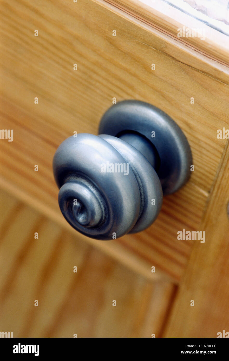 Bouton de porte style enroulé moderne Banque D'Images