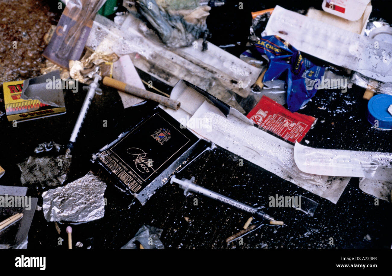 Les détritus de l'abus de drogues dans les petites rues de Kings Cross Banque D'Images