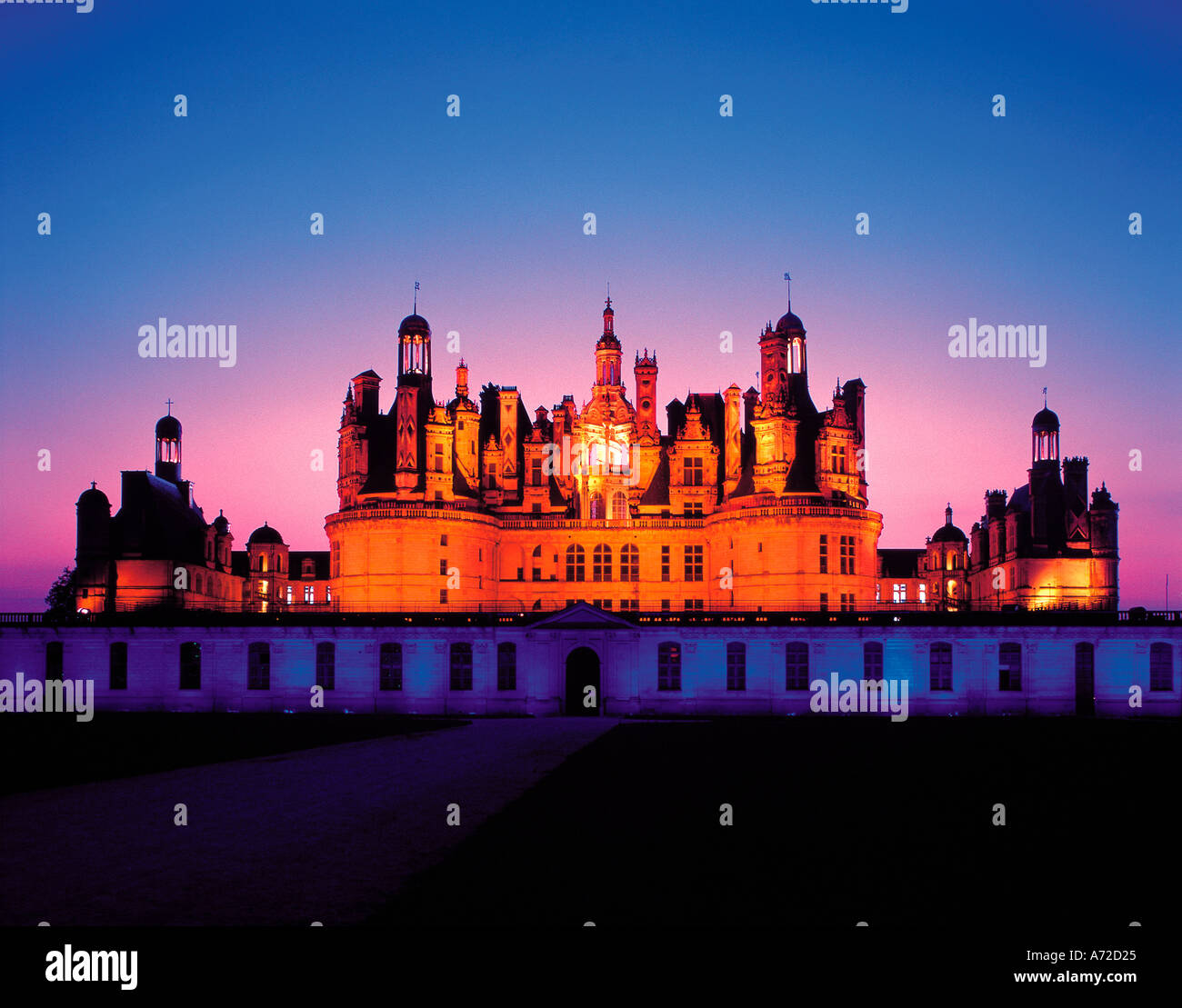 Château de chambord la nuit Banque de photographies et d’images à haute