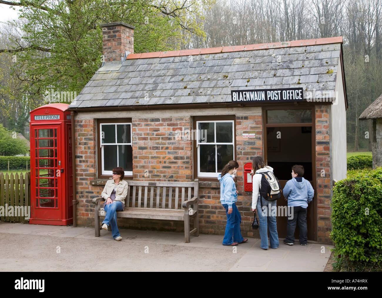 Blaenwaun bureau de poste et téléphone fort St Fagans Wales UK Banque D'Images