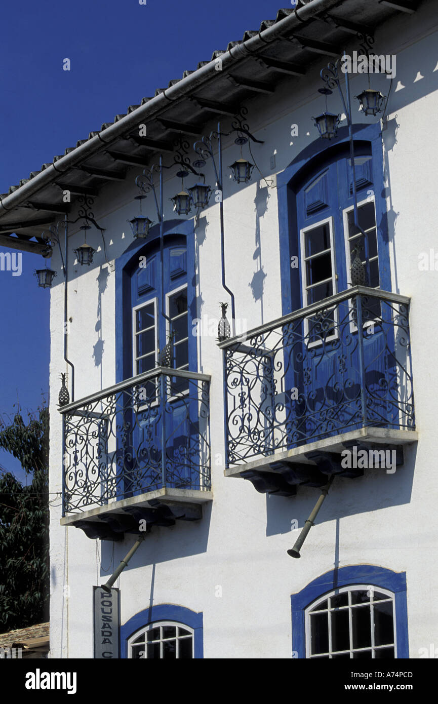 L'Amérique du Sud, Brésil, Parati. L'architecture typique et décorations métalliques, symbolisant la prospérité Banque D'Images