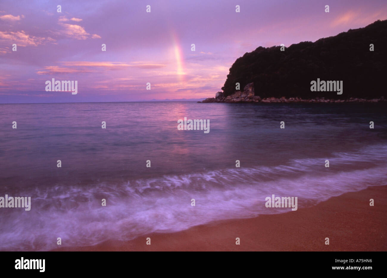 Te Pukatea Bay Parc national Abel Tasman ile sud Nouvelle Zelande Banque D'Images