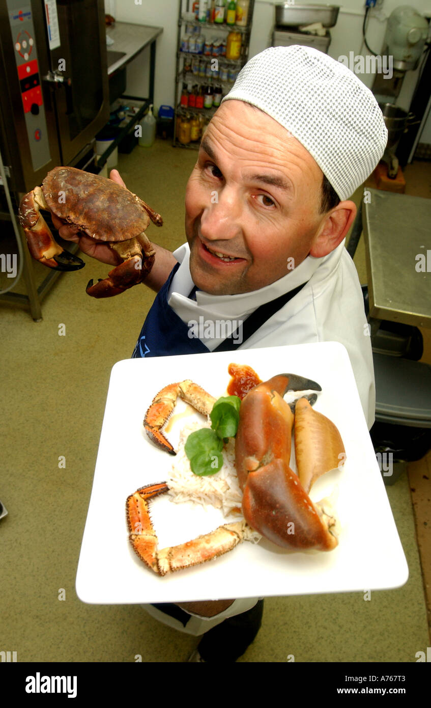 Dave Meadows, homme d'affaires local et fondateur de Devon, gâteaux de poisson volant Banque D'Images