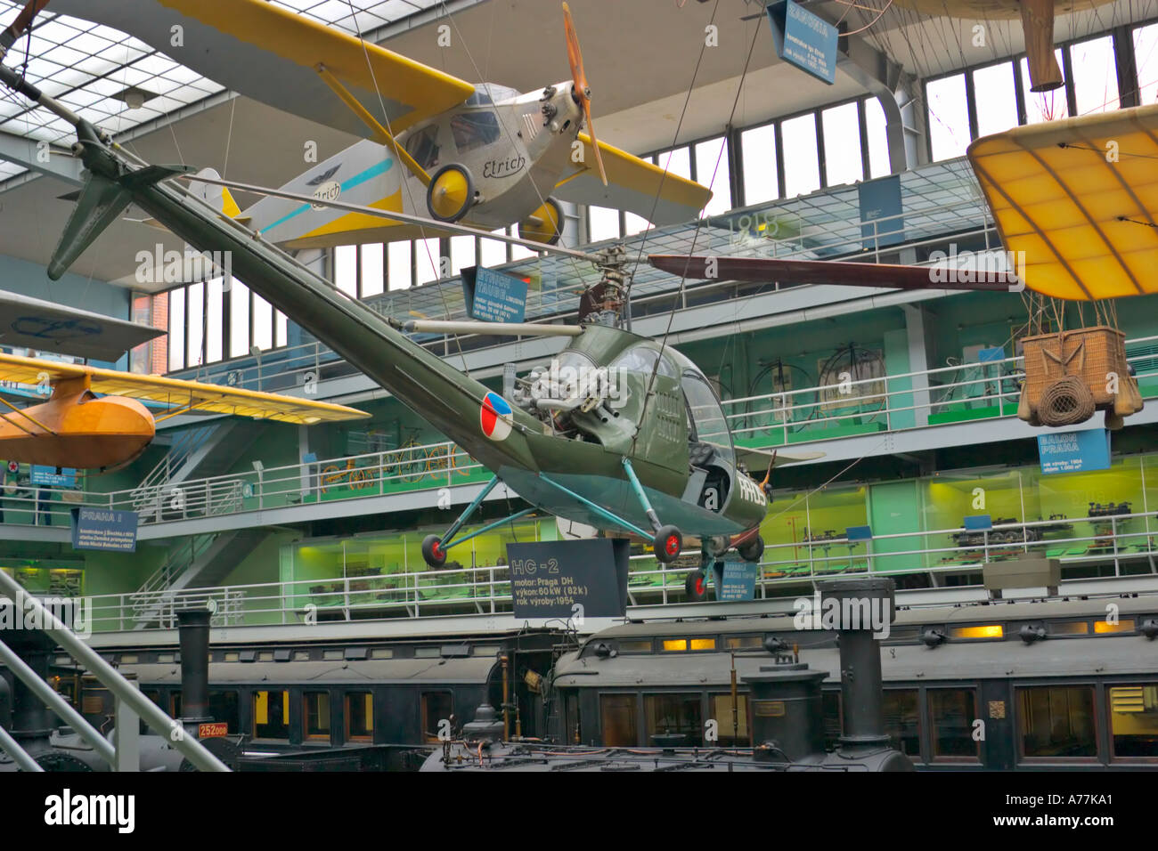 Hélicoptère expérimental tchécoslovaque Aero HC 2 Heli Bébé au Musée Technique National dans le district de Holesovice Prague République Tchèque Banque D'Images