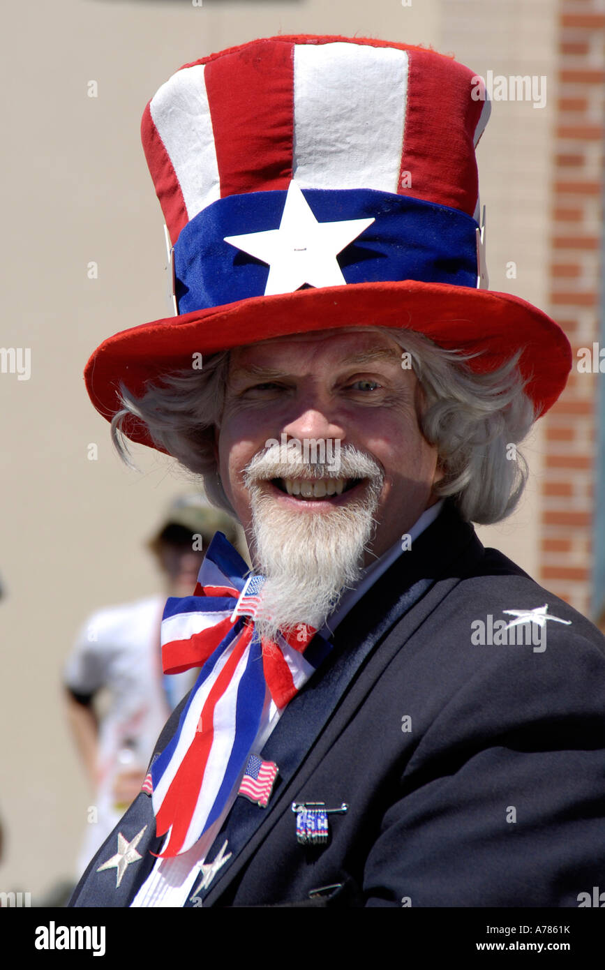 Oncle Sam participe au Festival de la Fraise Usine Parade City en Floride FL FLA USA US Banque D'Images