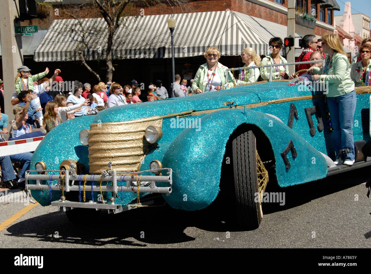 Balades en voitures anciennes lumineux Strawberry Festival Parade Plant City en Floride FL FLA USA US Banque D'Images