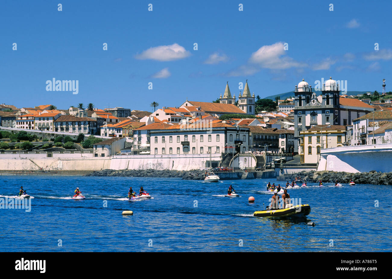 Voir d'Angra do Heroismo, capitale de l'île de Terceira et ville du patrimoine mondial, Terceira, Açores, Portugal Banque D'Images