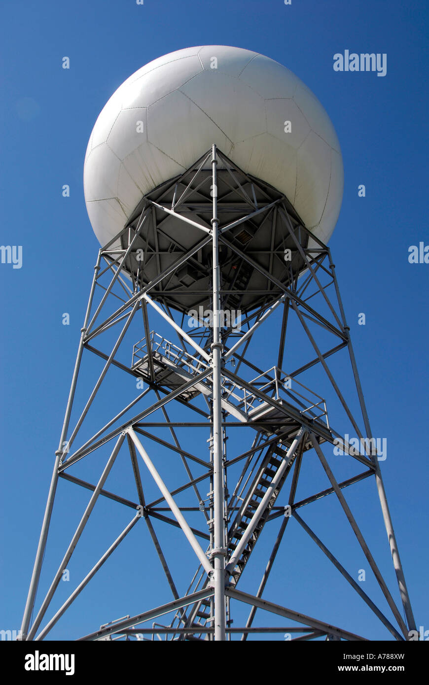 La station de radar Doppler Ruskin Floride Banque D'Images