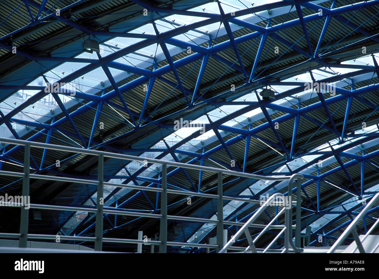 La structure du toit de la Gare Internationale de Waterloo, Londres, Angleterre Banque D'Images