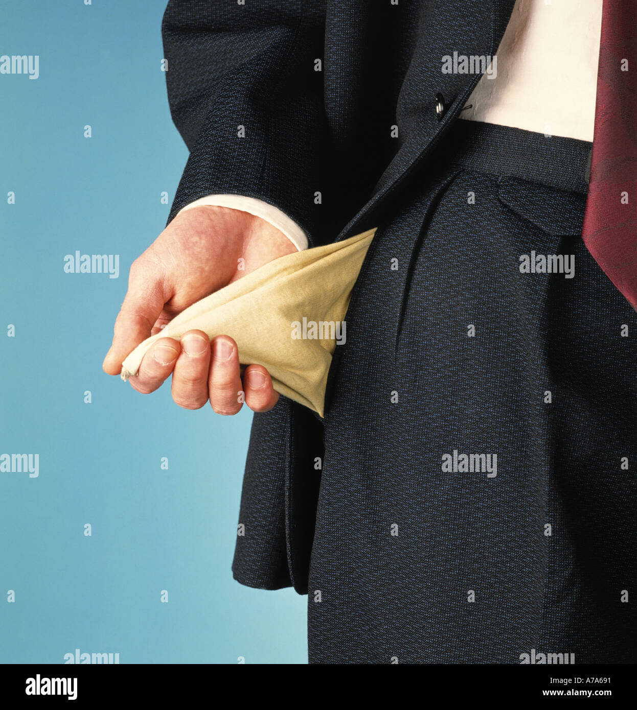 Homme avec poche vide Banque D'Images