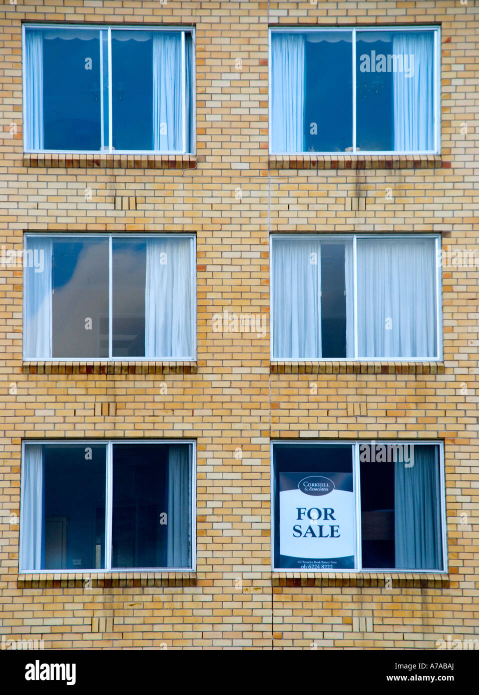 Un appartement à vendre dans un bloc moderne indescriptible d'appartements à Hobart, Tasmanie Banque D'Images