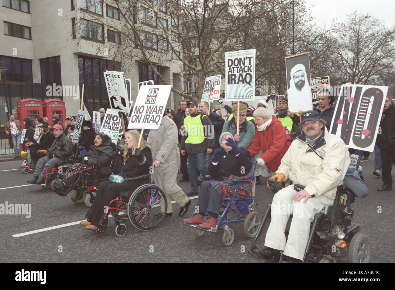 Arrêter la Guerre Londres UK manifestants handicapés Banque D'Images