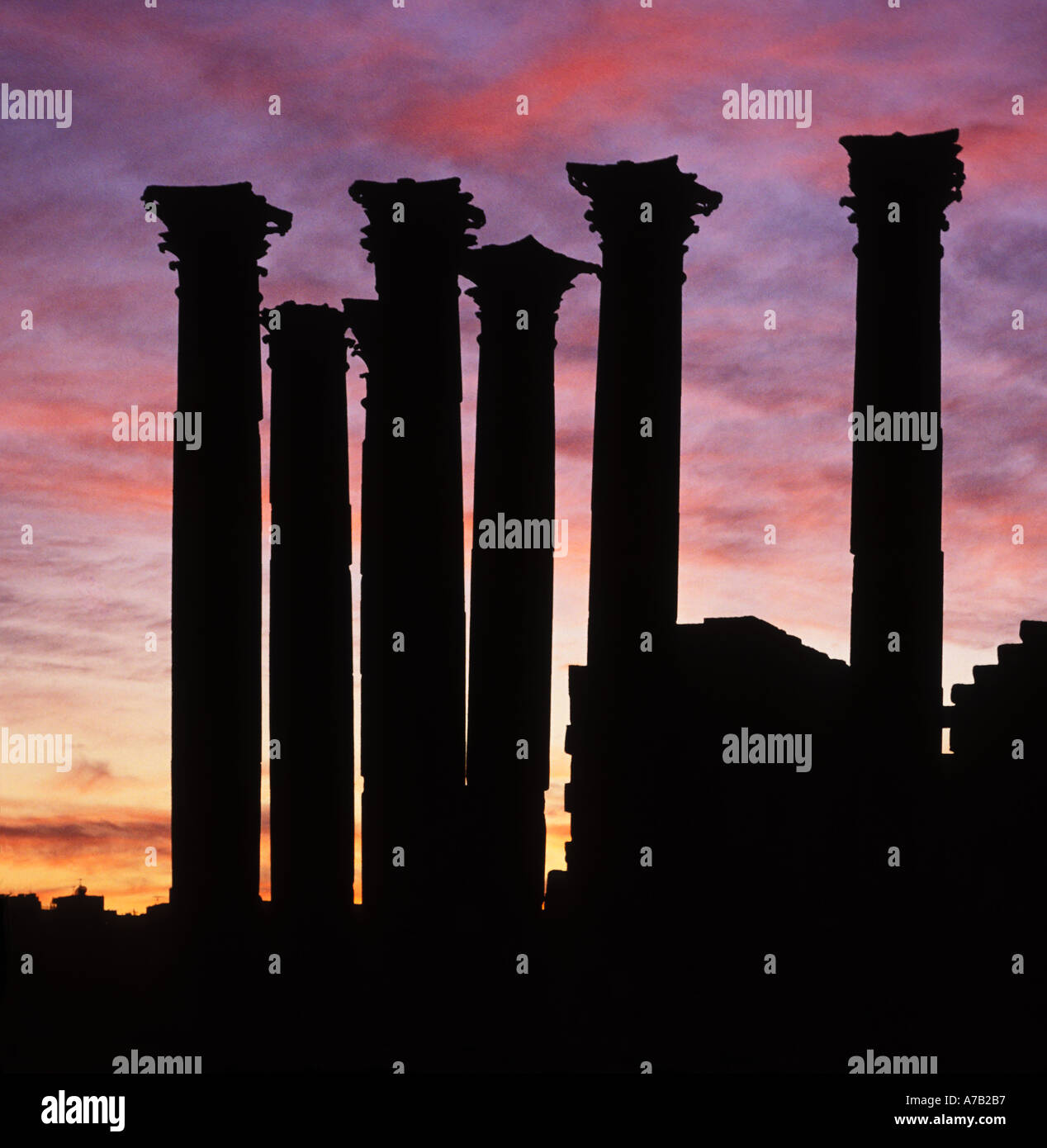 Temple d'Artémis Jerash Jordanie pays au coucher du soleil Banque D'Images