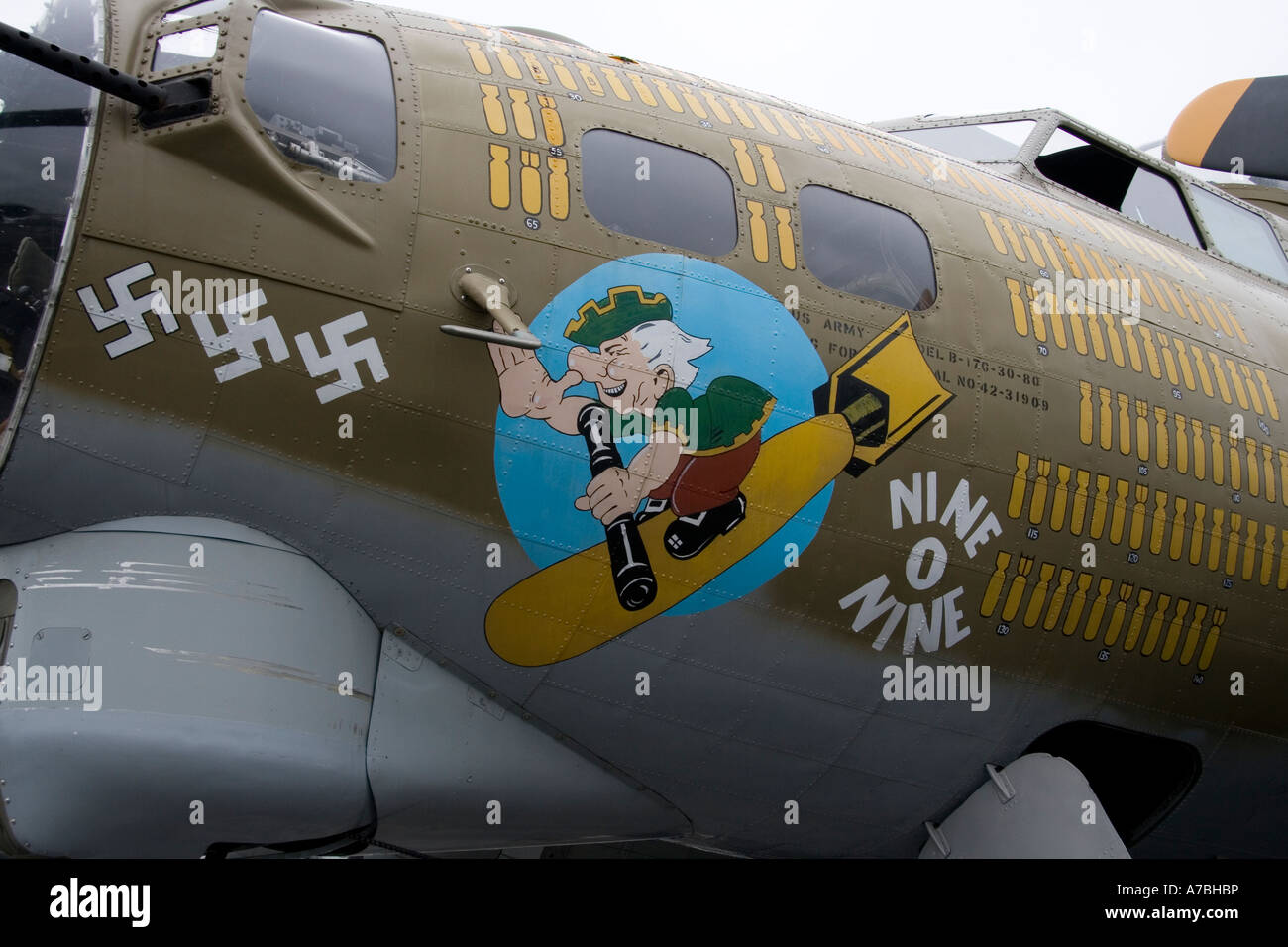 Nose art sur un bombardier B-17 DE LA SECONDE GUERRE MONDIALE Banque D'Images