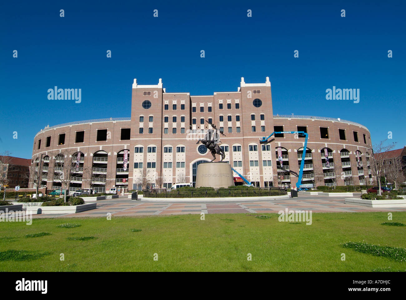 S Doak Campbell Football Stadium et centre d'information sur le campus de l'Université d'État de Floride Floride Tallahassee FL Seminoles Banque D'Images