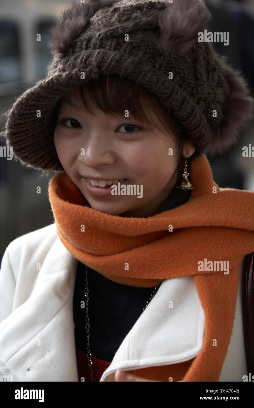 Jeune fille japonaise Banque D'Images